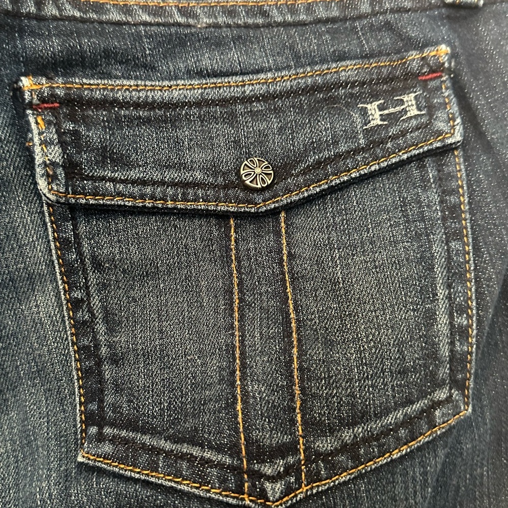 I—Habitual Jean - Picture 15 of 16